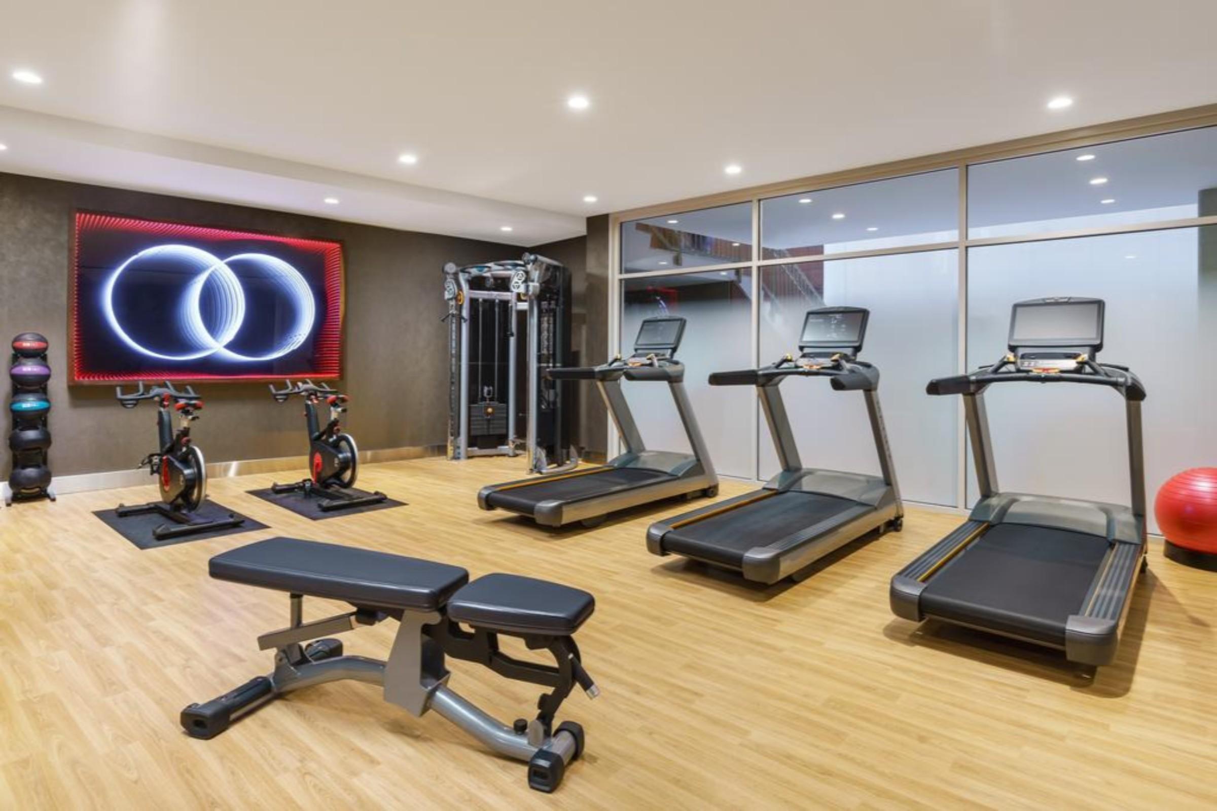 Ac Hotel By Marriott New York Times Square Bagian luar foto