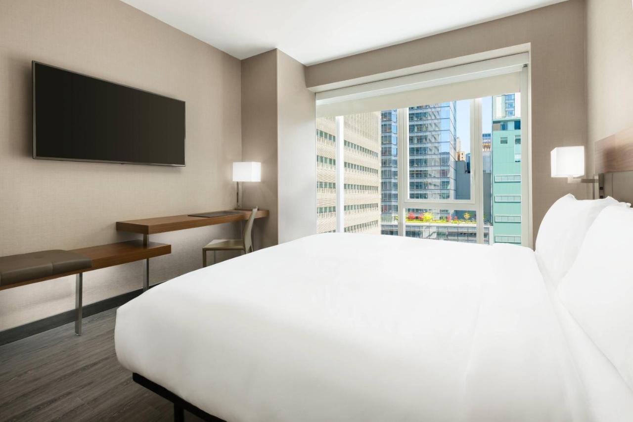 Ac Hotel By Marriott New York Times Square Bagian luar foto