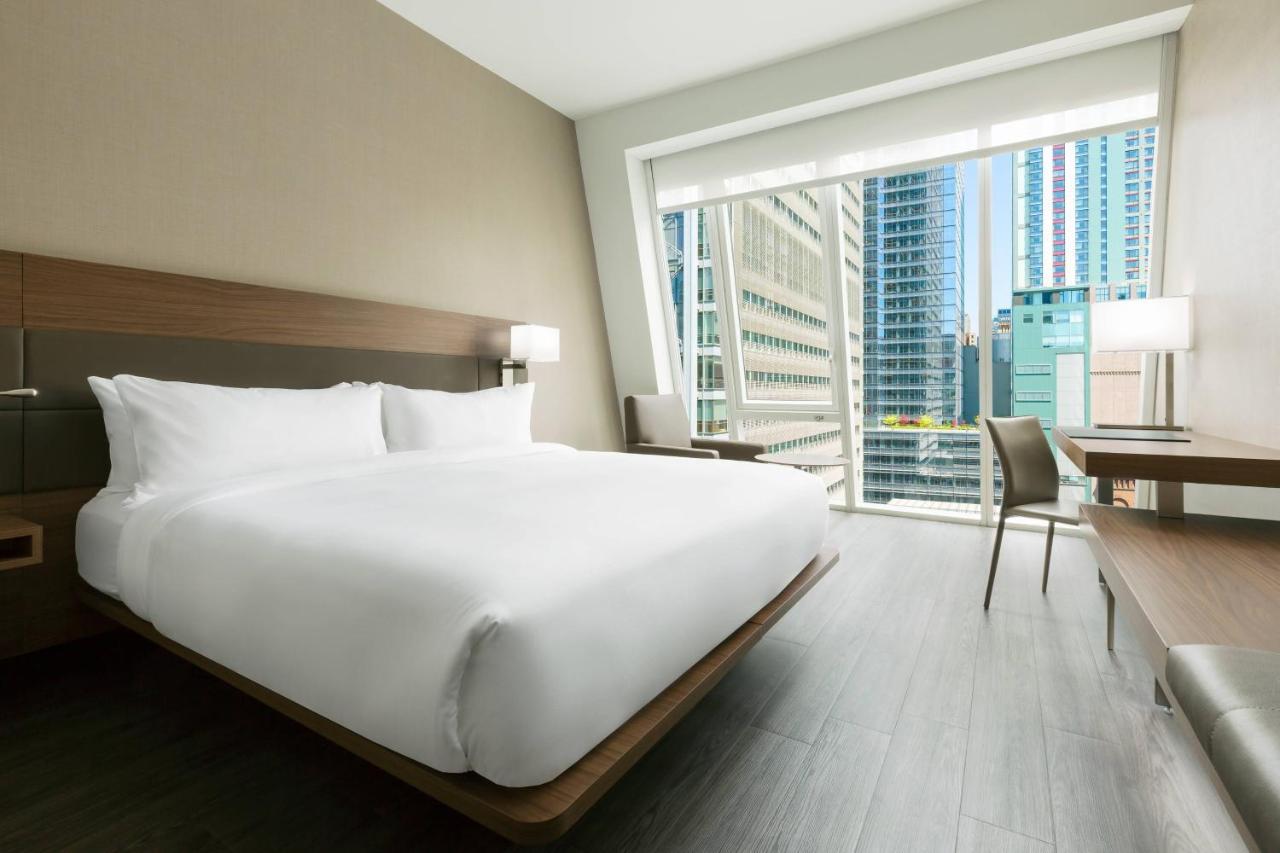 Ac Hotel By Marriott New York Times Square Bagian luar foto