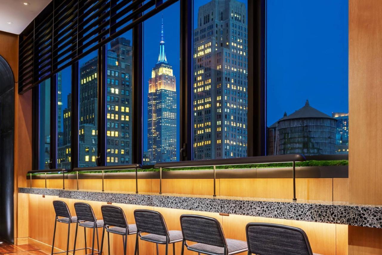 Ac Hotel By Marriott New York Times Square Bagian luar foto