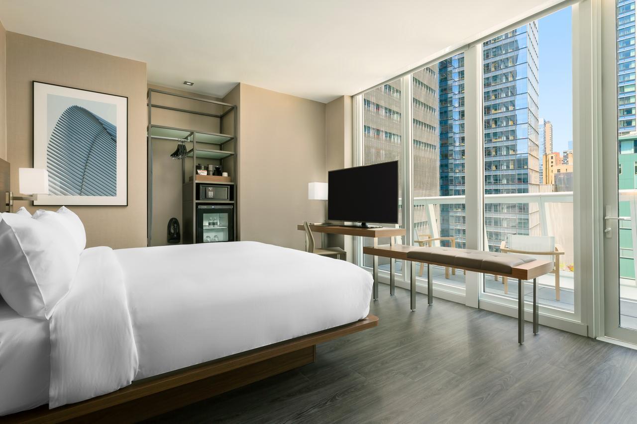 Ac Hotel By Marriott New York Times Square Bagian luar foto
